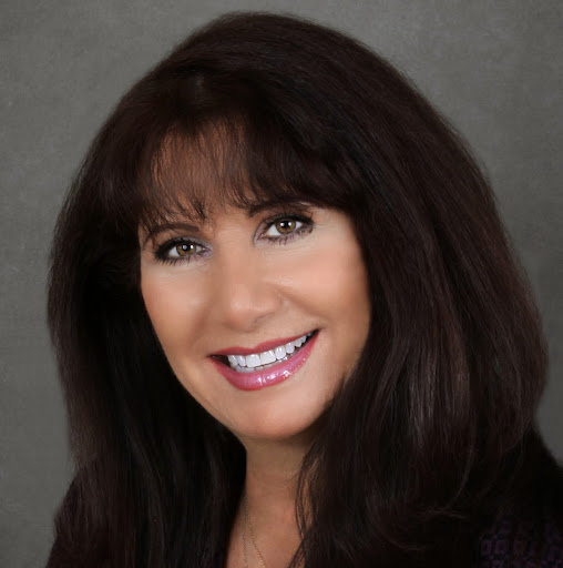 Nancy Hodges Photo 19
