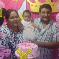 Cynthia Avalos Photo 27