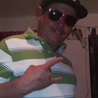 Uriel Aguirre Photo 19
