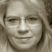 Linda Henry Photo 50