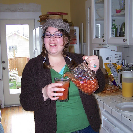 Annie Walters Photo 26