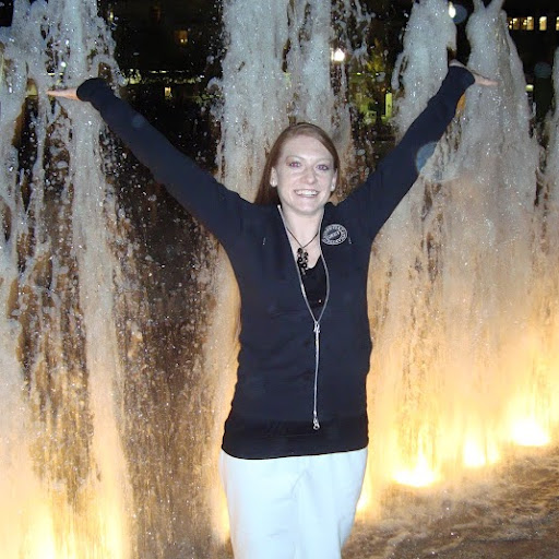 Cassandra Myers Photo 5