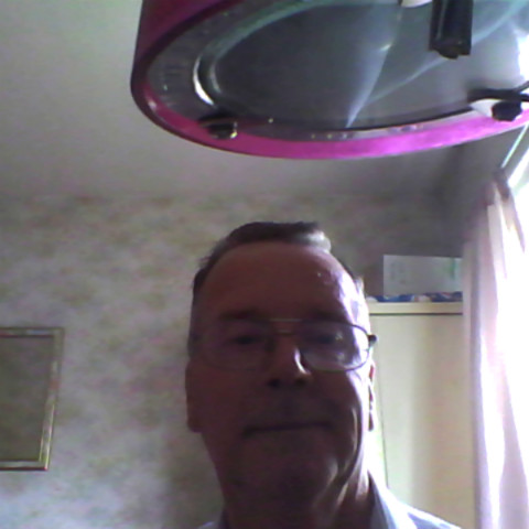 Leslie Light Photo 6