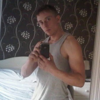 Adam Hickman Photo 11