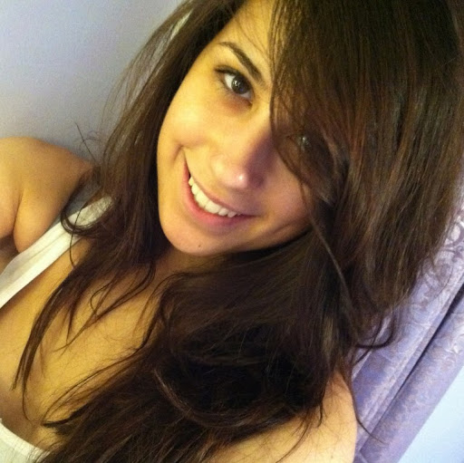 Emily Fagan Photo 9