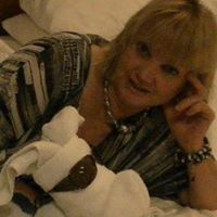 Dianne Cross Photo 12