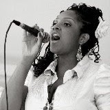 Marie Ward Photo 16
