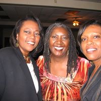 Constance Murray Photo 15