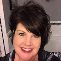 Laura Pennington Photo 20