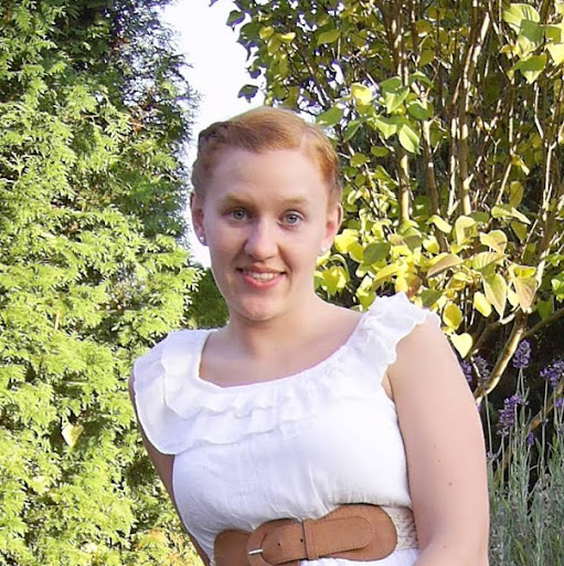 Julia Richter Photo 32 Julia Richter Photo 32