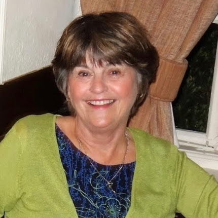 Janet Newman Photo 35