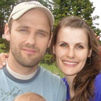 Anna Larson Photo 34