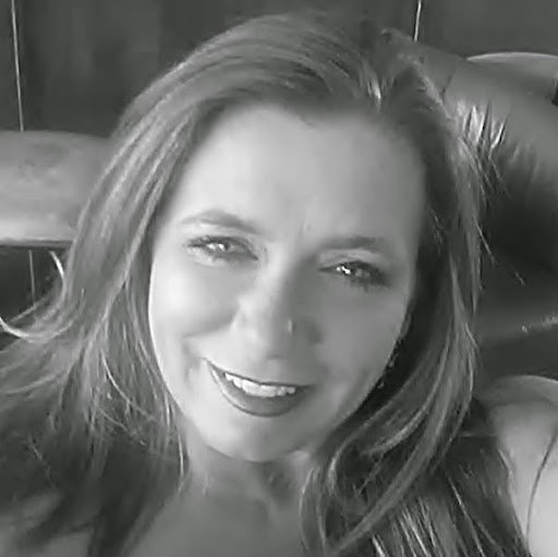 Lori Jarrett Photo 6