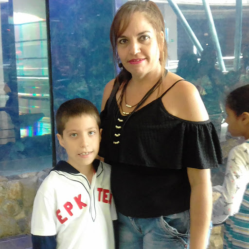 Janette Diaz Photo 16