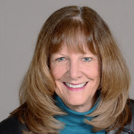 Nancy Vickers Photo 15