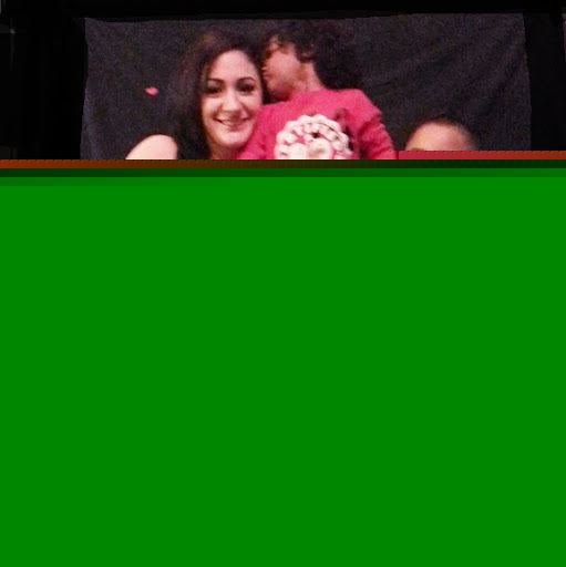 Michelle Slade Photo 30