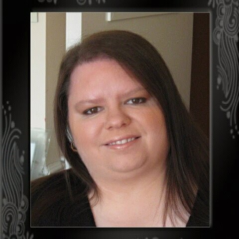 Leanne Wright Photo 18