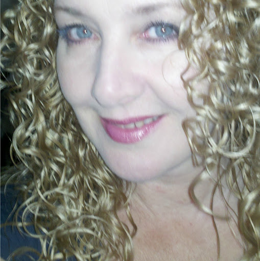 Cindy Sanford Photo 28