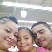 Julia Cervantes Photo 11