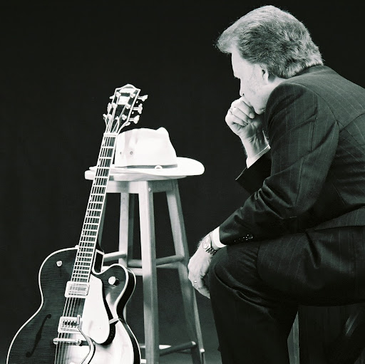 Richard Hudson Photo 18