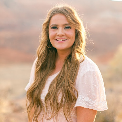 Savannah Quinn Photo 9