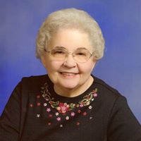 Helen Roth Photo 15
