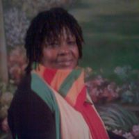 Delores Thompson Photo 9