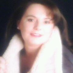 Catherine Glass Photo 12