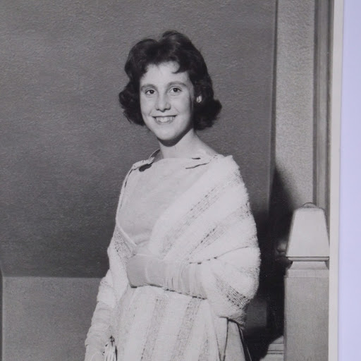 Christine Swift Photo 20