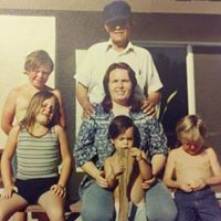 Shawn Whitaker Photo 41