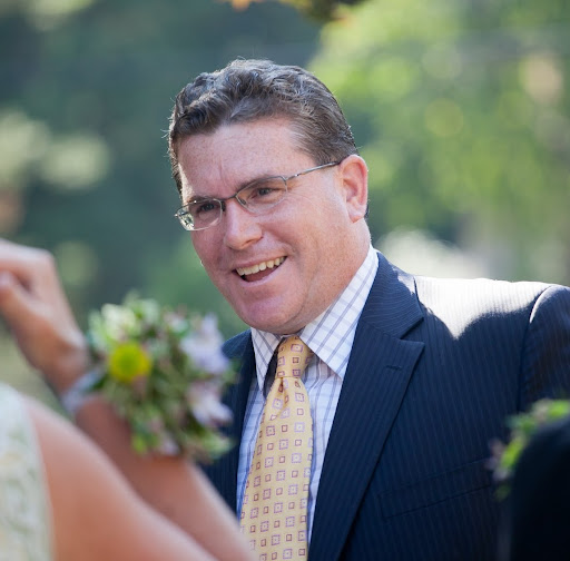 Dale Austin Photo 15