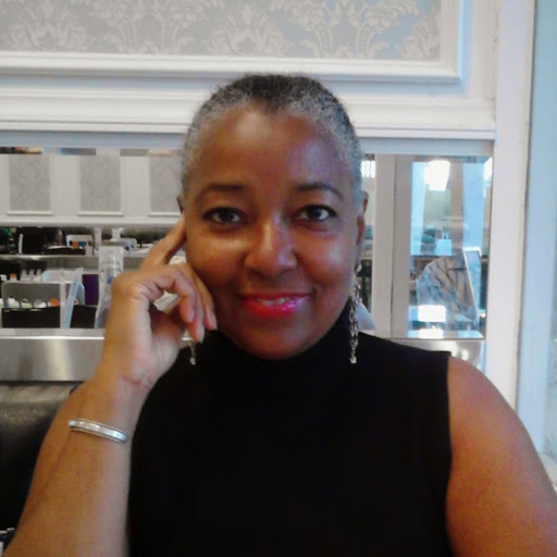 Terri Thomas Photo 17