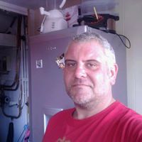 Gordon Miles Photo 32