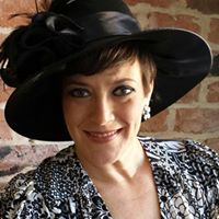 Jennifer Huber Photo 16