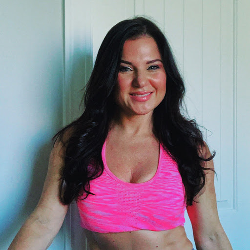 Janine Martin Photo 24