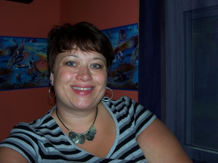 Andrea Robinson Photo 23