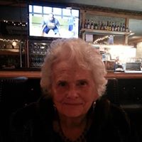 Jill Hollingsworth Photo 7
