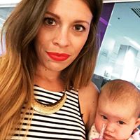 Mercedes Larson Photo 1