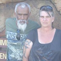 Paula Cavanagh Photo 13