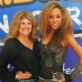 Yvette Morales Photo 8