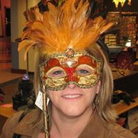 Tricia Thomas Photo 26