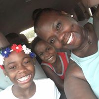 Cristal Clark Photo 7