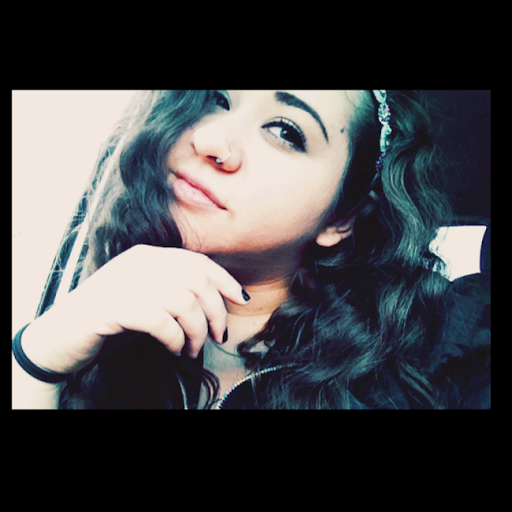 Marlene Gonzalez Photo 30