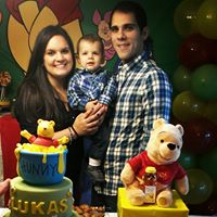 Stephanie Almeida Photo 15