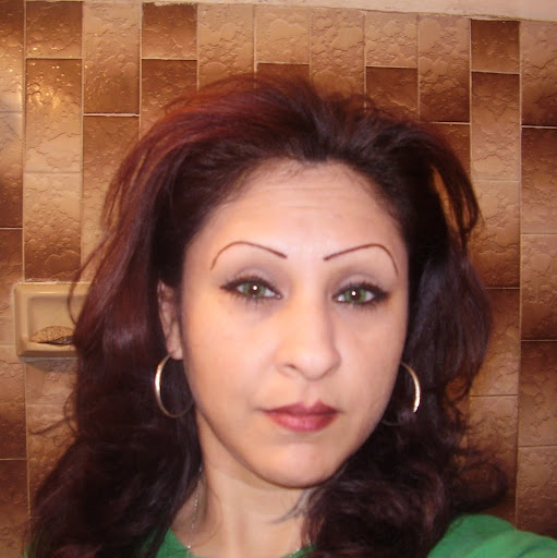 Elizabeth Trujillo Photo 22
