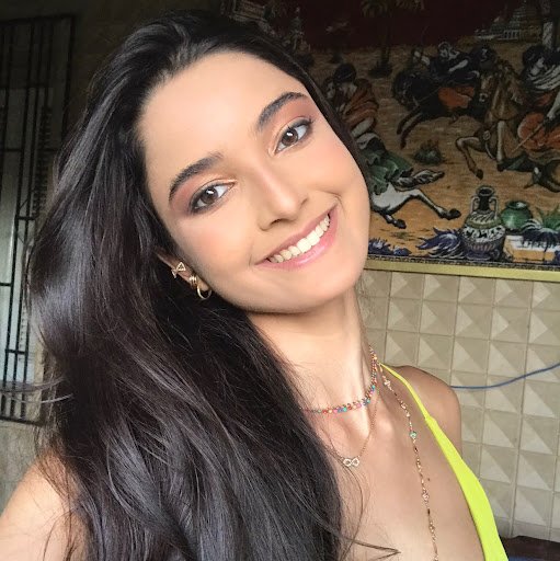 Amanda Lucas Photo 17