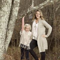 Tracy Hutchinson Photo 23