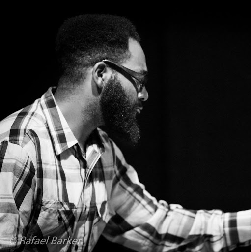 Johnathan Smith Photo 28