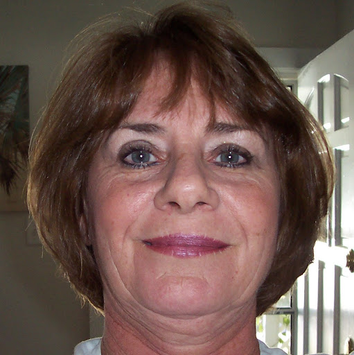 Suzanne Moore Photo 5