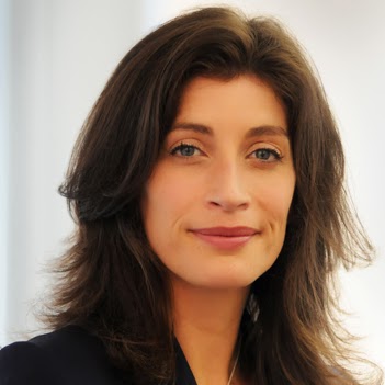 Samantha Jones Photo 14